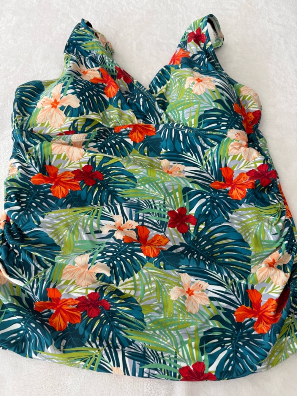 Beach Party Women’s Swimsuit Top Size 18 Tropical Print Adjustable Straps E27